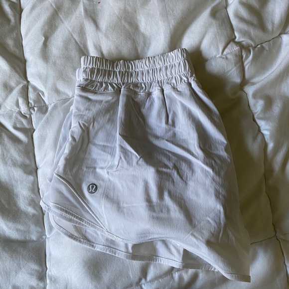 lululemon athletica Pants - Lululemon hotty hot short